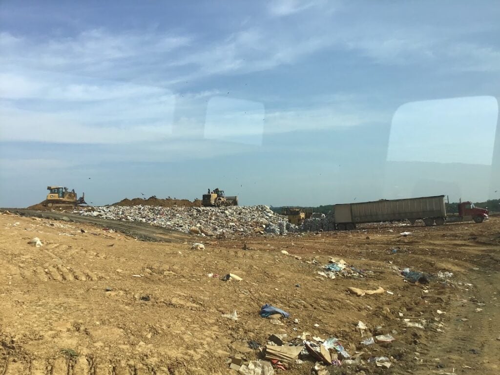 landfill-741-photo-0.jpg